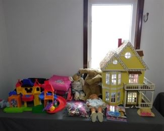 Dollhouse, dolls and toys