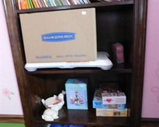 Children's books and Wii items