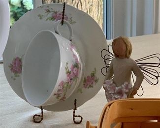Tea cup and Willow Tree angel