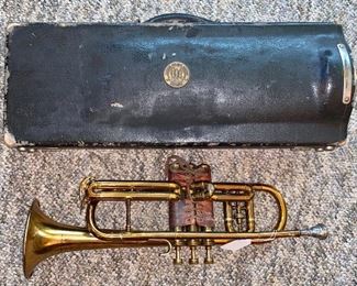 Vintage C.G. Conn Trumpet  USA Elkhart Ind. with original case