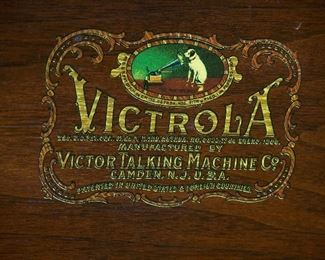 Victrola Victor Talking Machine VV300