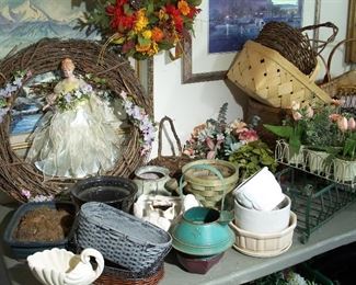 Gardening decor and accessories