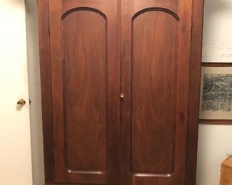 Armoire
