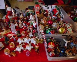 MERRY CHRISTMAS..ORNAMENTS..