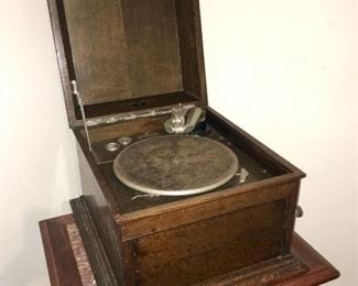 Columbia Grafonola No 117a