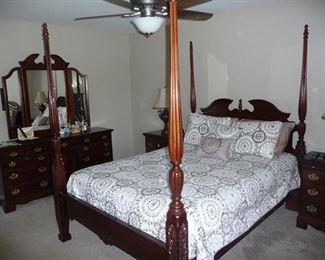 4 Poster Bed