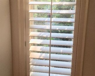  Various sizes of plantation shutters