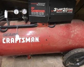 Craftsman 25 gallon air compressor 