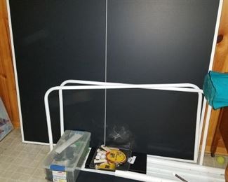 Brand new never used ping pong table $100