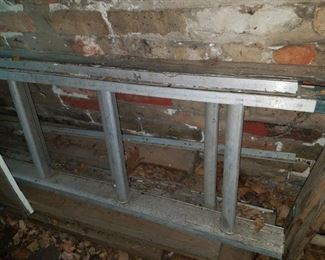 Extension ladder $75