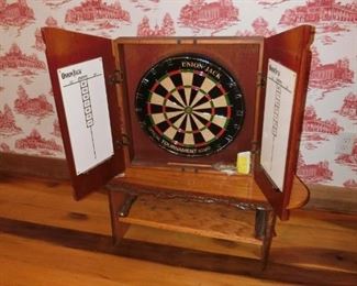 Mountable Dart Board