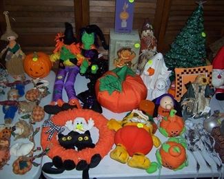 HOLIDAY ITEMS