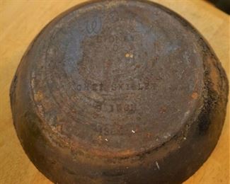 Wagner cast iron skillet