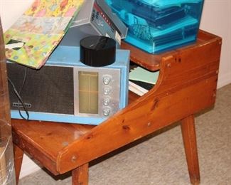 Vintage Radio and Side Table