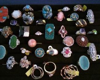 Sterling precious stone and costume rings including Heidi Das and others (not kept on the premises until the day of the sale).