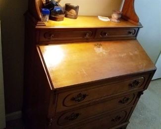 Maple Chest with bookcase