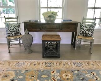 Console Table 6ft, Ralph Lauren Carpet 8 x 10 and Accessories 