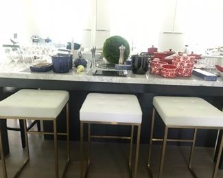 Counter Seating for THREE