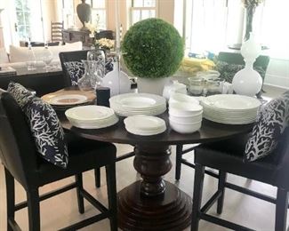 Round 54 Inch Breakfast Table Chairs, Misc Accessories