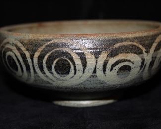 Vintage Jim & Nan McKinnell studio art pottery bowl