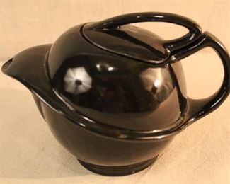 Vintage Red Wing Saturn / Gypsy Trail teapot