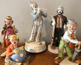 Large collections of clowns