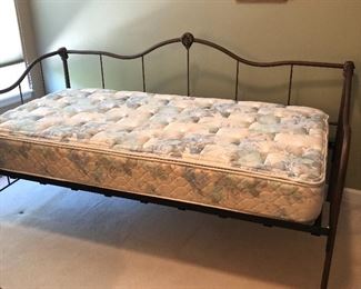  Wesley Allen Ambiance Iron Daybed
