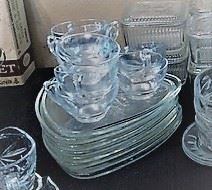 1950s Snowflake party plates with cups