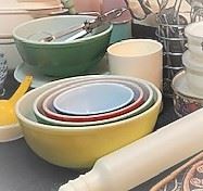 Vintage Multicolored Pyrex Mixing Bowl Set