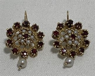 18 K GOLD, RUBY AND PEAL PIERCED EARRINGS