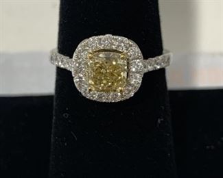 1.03 FANCY DIAMOND RING
