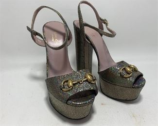 METALLIC GUCCI STACK HEEL SANDALS SIZE 35.5