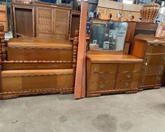 Antique Bedset
