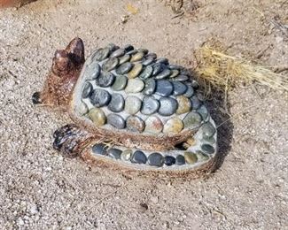 Rock armadillo