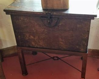 Rustic Wood Trunk on Metal Base