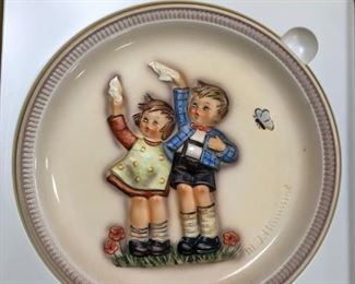 1985 Hummel "Auf Wiedersehen" Anniversary Plate