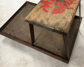 Mac Seat