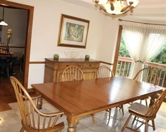 dining room set Ethan Allen 6 chairs with leafs