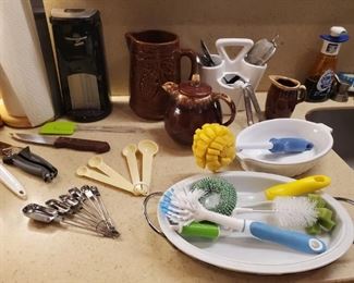 Cooking utensils 