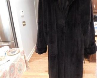 Sak's 5th Ave Fur Collection Reversible Mink Fur Winter coat