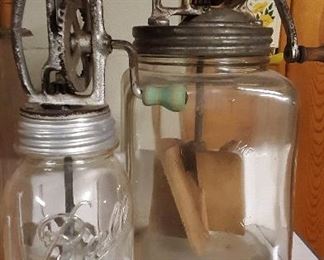 DAISY BUTTER CHURNS
