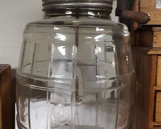 DAISY BUTTER CHURN