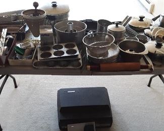 METALWARES, BAKEWARES, POTS AND PANS