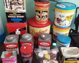 VINTAGE TINS