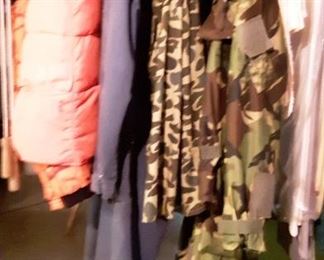 HUNTING CLOTHS