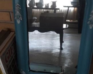 ANTIQUE MIRROR