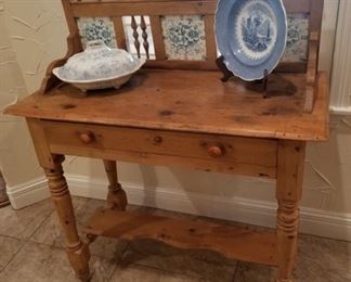 waxed pine wash stand with Delft tiles
