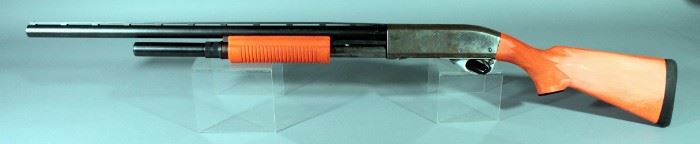Remington Model 870 Wingmaster 12ga Pump Action Shotgun. Serial # T702367V