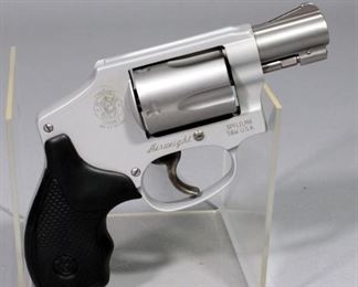 Smith & Wesson Model 642-2 Airweight .38S&W+P 5-Shot Revolver SN# DJE8874, With Paperwork, In Box
