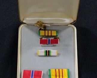 US Bronze Star Medal With Service Ribbon And Pin, Vietnam Service Medal With Ribbon And Pin And More, In Case